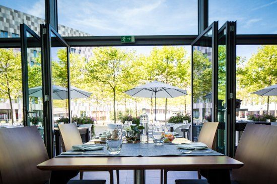 La Table Du Belvedere